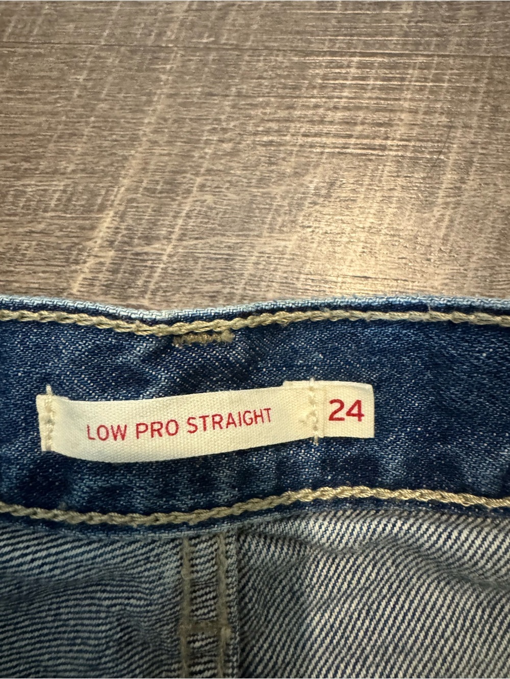 Levi’s Low Rise Pro Straight Leg Ripped Denim Blue Jeans - Picture 3 of 5